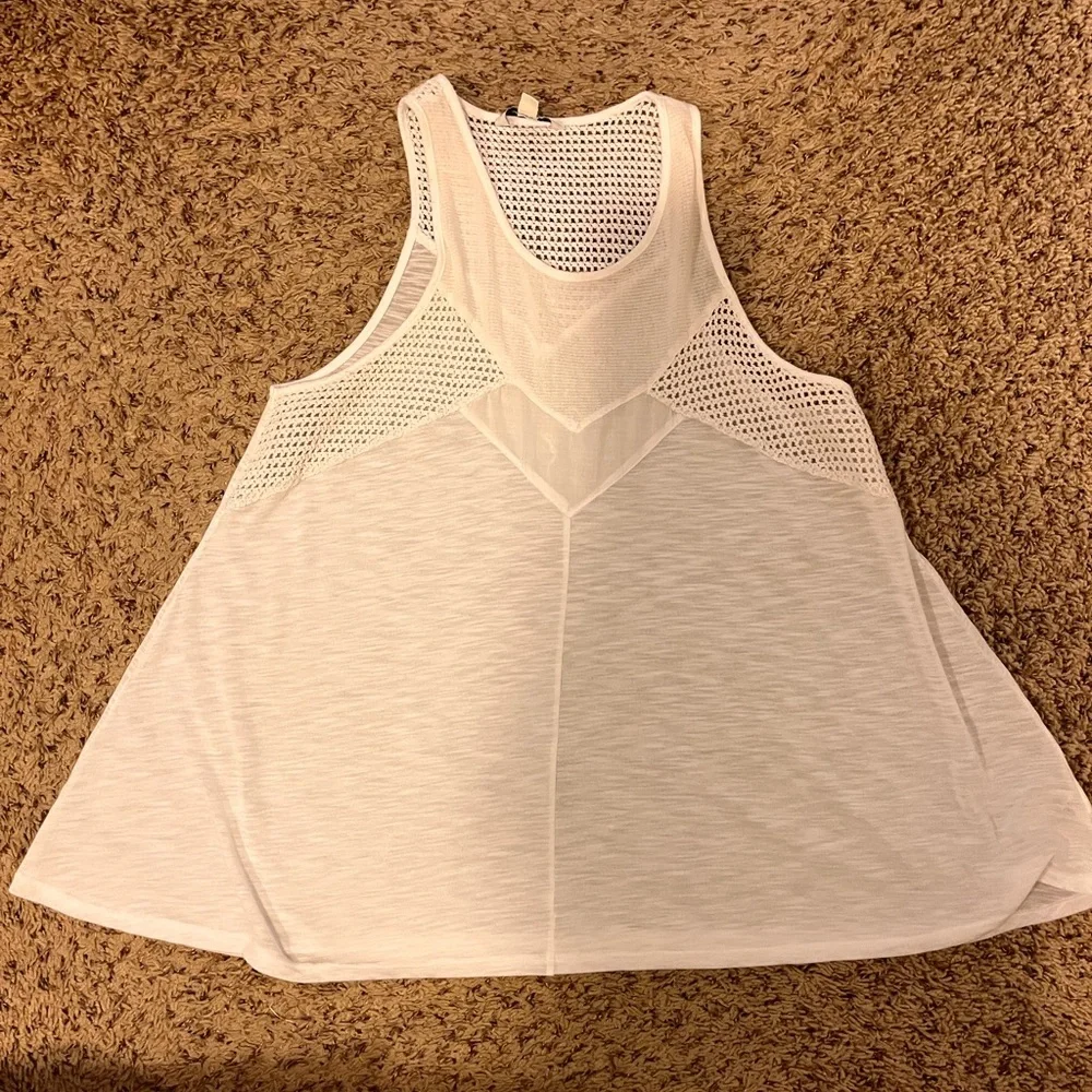 American Eagle Outfitters with Crochet detail Tank Top - Picture 4 of 4